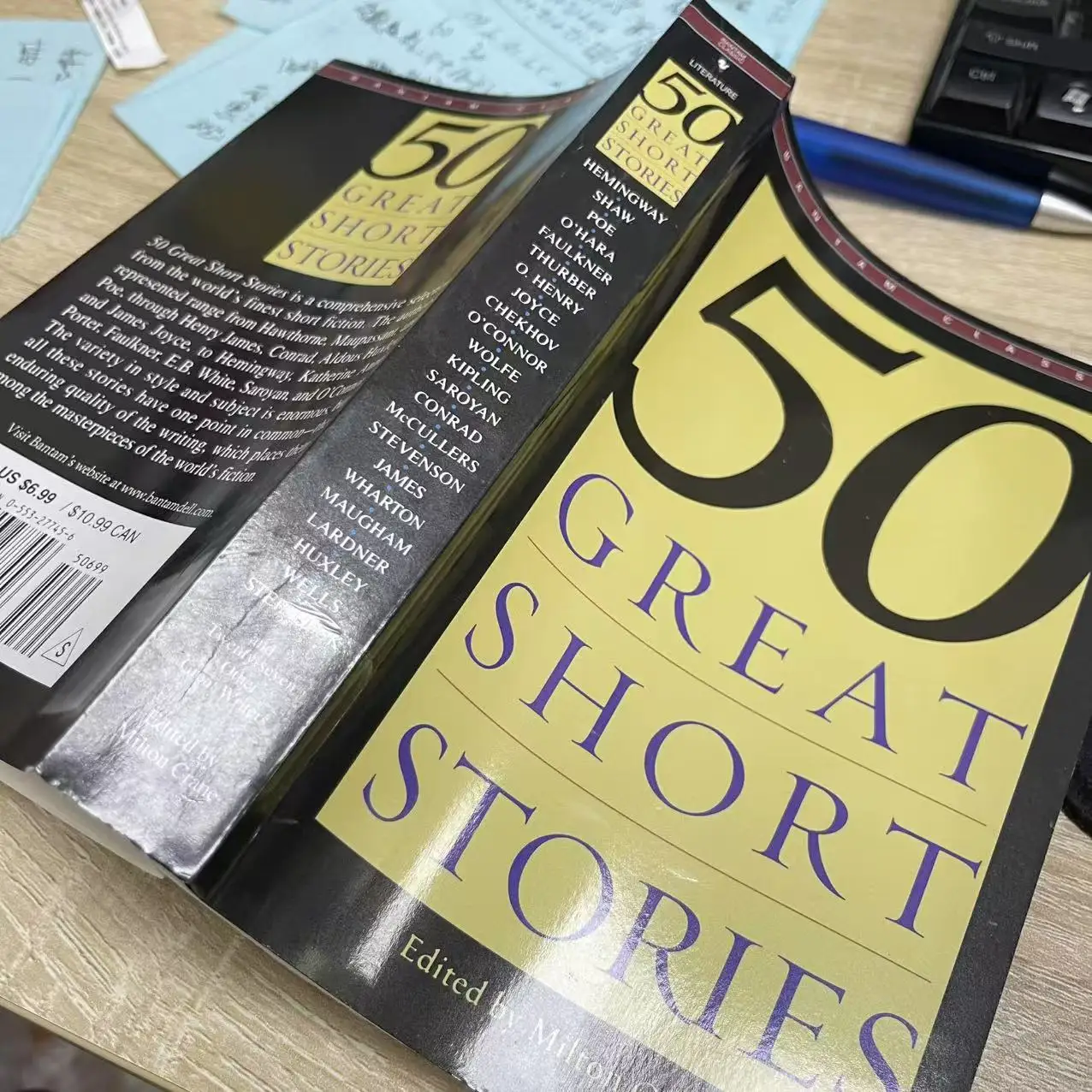 50. отборные книги Short Stories Classic English Version Fifty Great Short Stories в мягкой обложке на английском языке.
50. отборные книги Short Stories Classic English Version Fifty Great Short Stories в мягкой обложке на английском языке.