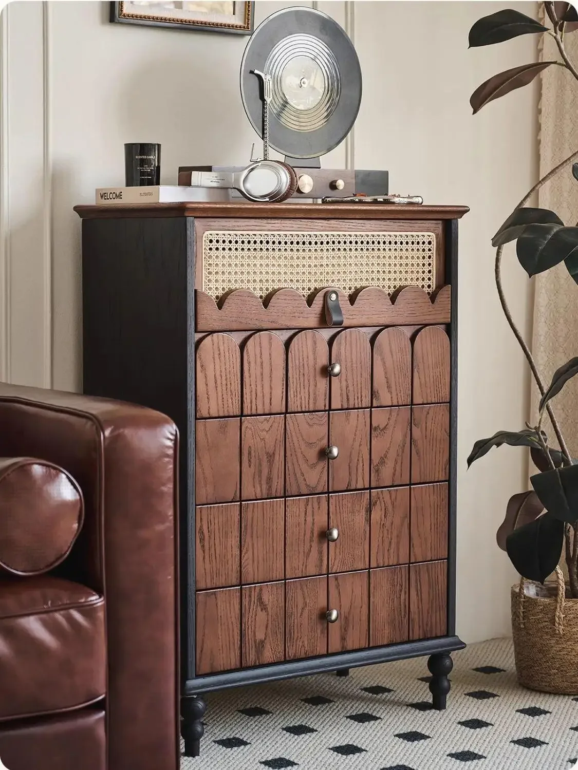 b11-7.2 solid wood retro four-legged bucket cabinet solid wood master bedroom living room storage the wall bedroom retro
b11-7.2 solid wood retro four-legged bucket cabinet solid wood master bedroom living room storage the wall bedroom retro