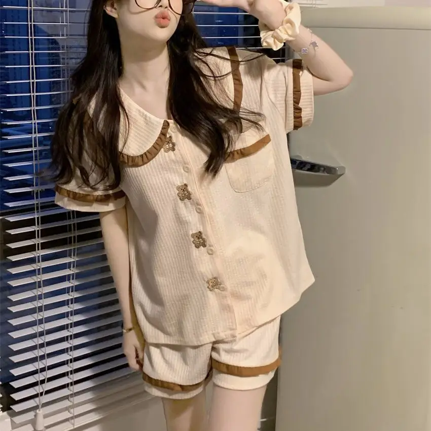 Pajama Sets Women's Summer Short Sleeve Thin Korean Style Cute Doll Collar Embroidered Bear Girl's Home Clothing 2-piece Set
Pajama Sets Women's Summer Short Sleeve Thin Korean Style Cute Doll Collar Embroidered Bear Girl's Home Clothing 2-piece Set