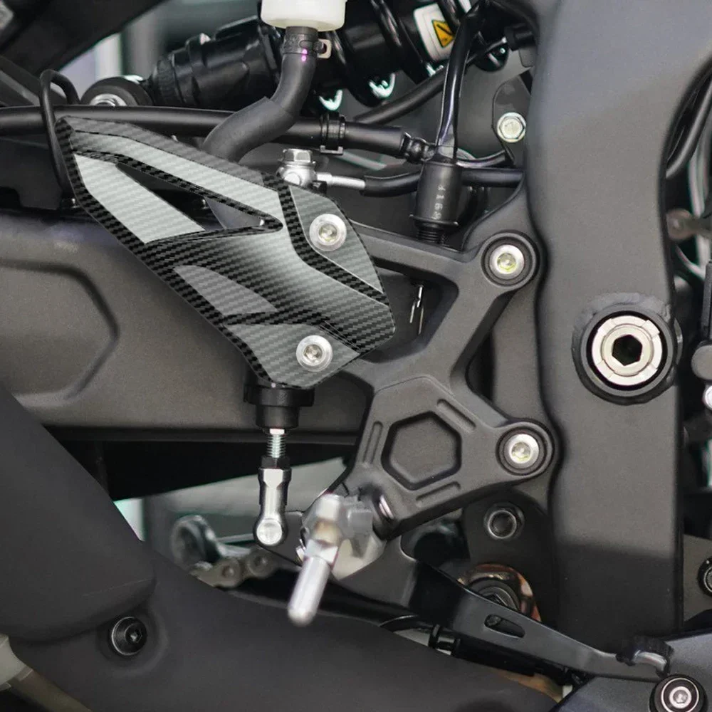 for Kawasaki ZX-4R 2023-2024 ZX-4RR 2023-2024 Motorcycle Carbon Fiber Pedal Heel Protection Device
for Kawasaki ZX-4R 2023-2024 ZX-4RR 2023-2024 Motorcycle Carbon Fiber Pedal Heel Protection Device