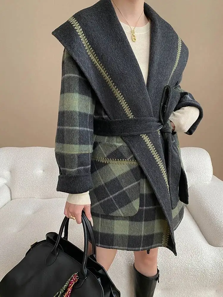 Green Plaid Belted Big Size Elegant Woolen Coat New Lapel Long Sleeve Women Jacket Fashion Tide Autumn Winter
Green Plaid Belted Big Size Elegant Woolen Coat New Lapel Long Sleeve Women Jacket Fashion Tide Autumn Winter