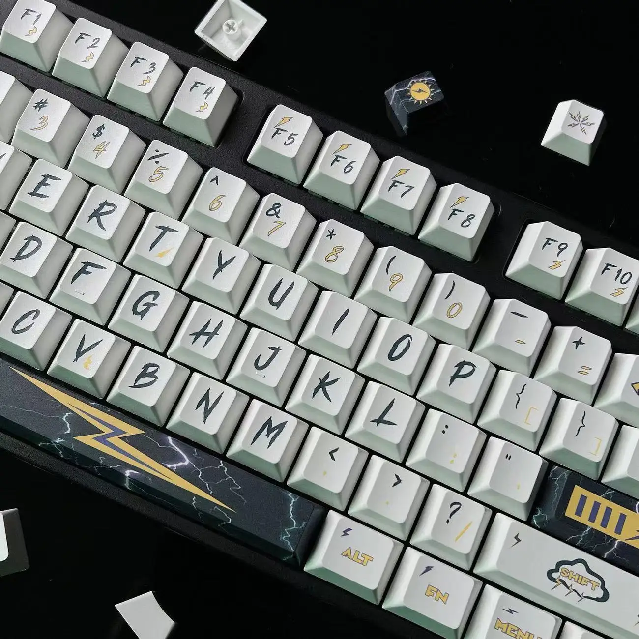 Lightning Theme Keycaps White Large Letters DIY Personality Keycap PBT Cherry Sublimation Key Cap for Mechanical Keyboard
Lightning Theme Keycaps White Large Letters DIY Personality Keycap PBT Cherry Sublimation Key Cap for Mechanical Keyboard