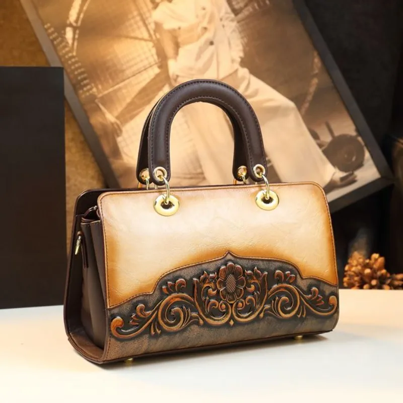 Designer Brand Retro Women's Bag Shoulder Crossbody Handmade Leather Large Capacity Embossed Handbags for Women
Designer Brand Retro Women's Bag Shoulder Crossbody Handmade Leather Large Capacity Embossed Handbags for Women