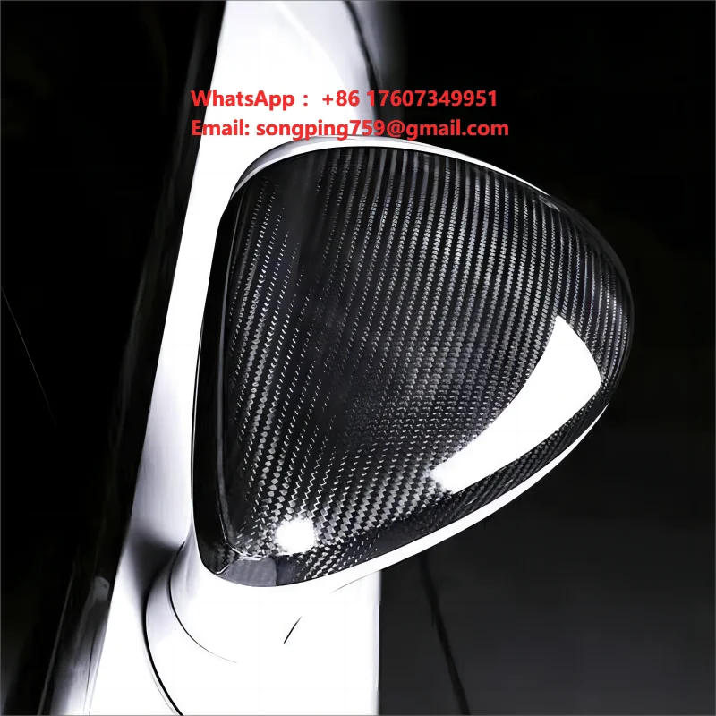 PPF Glossy Black Carbon Fiber Car Stickers Stylish Letter Design Surface Protection Film
PPF Glossy Black Carbon Fiber Car Stickers Stylish Letter Design Surface Protection Film
