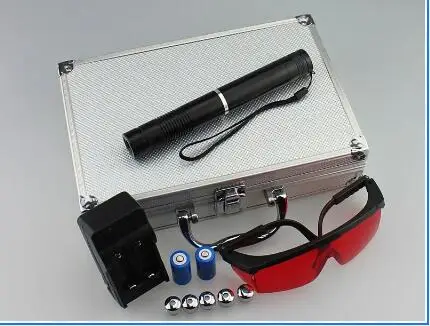 NEW Laser Light Pointers 445nm blue 450nm 1000000m Focusable Burning Match Hunting Accessories Cat Toy Lazer Torch No battery
NEW Laser Light Pointers 445nm blue 450nm 1000000m Focusable Burning Match Hunting Accessories Cat Toy Lazer Torch No battery