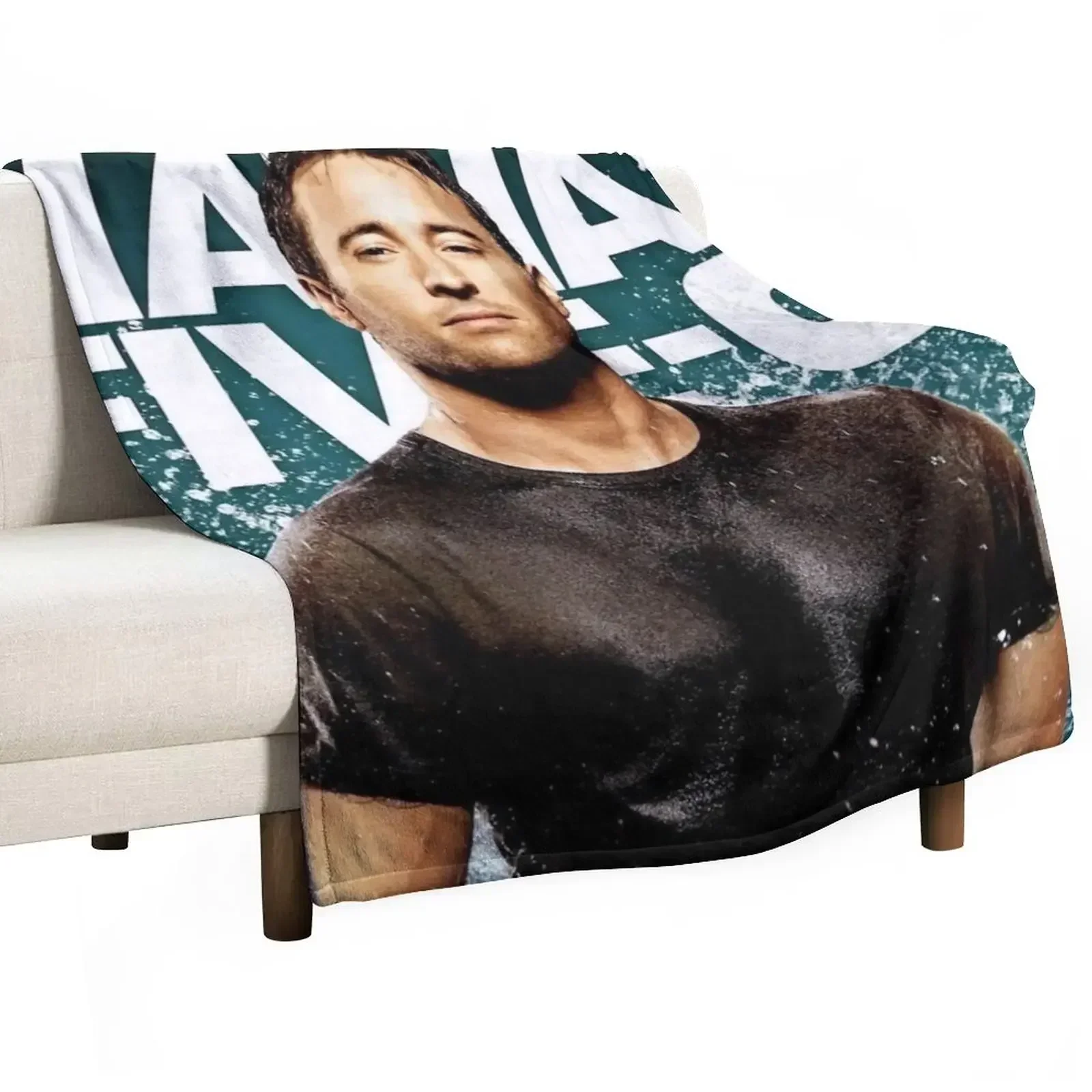 McGarrett - the Big Kahuna Throw Blanket for winter Beach Winter beds Furrys Blankets
McGarrett - the Big Kahuna Throw Blanket for winter Beach Winter beds Furrys Blankets