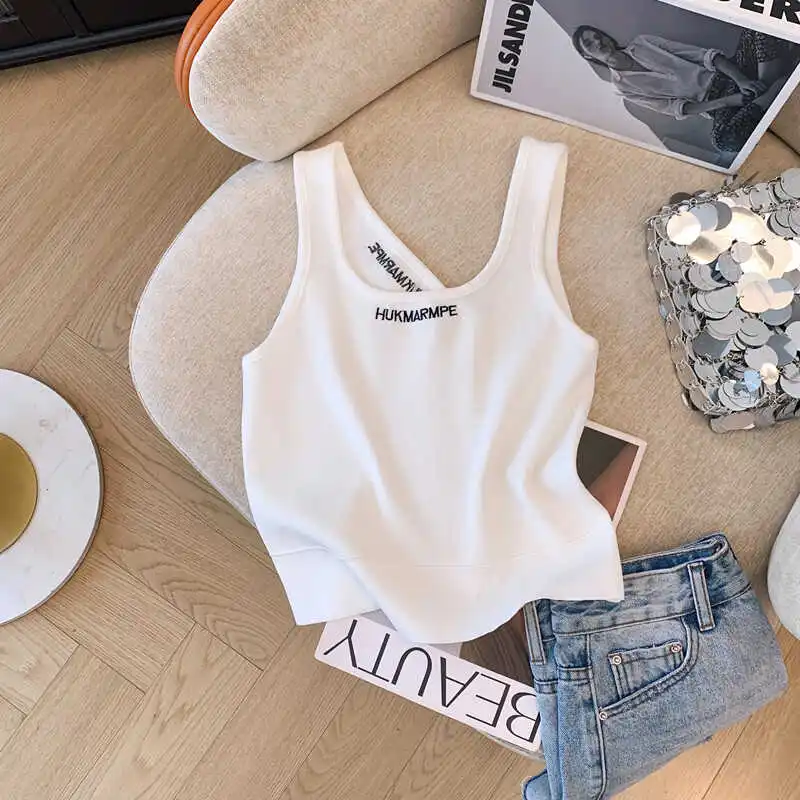 White Lettering Strap Vest Women's Fashion Korean Style Slim Fit Short Top Outerwear Summer Thinming Silk Material
White Lettering Strap Vest Women's Fashion Korean Style Slim Fit Short Top Outerwear Summer Thinming Silk Material