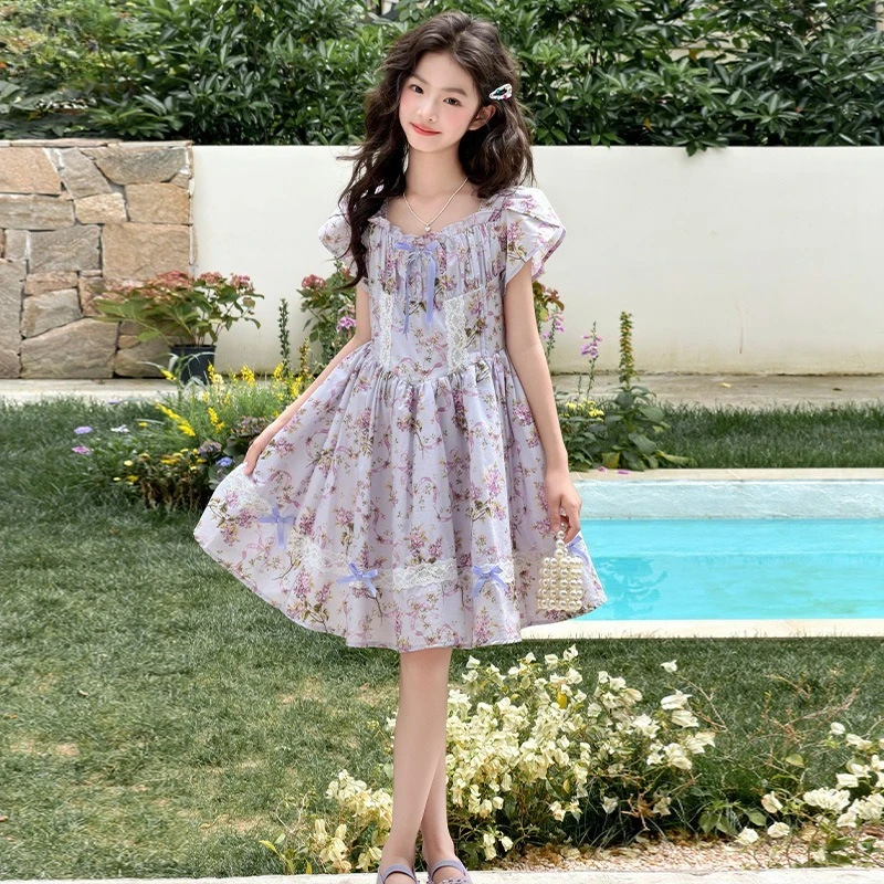 Girls Princess Summer Dress 2026 Delicate Floral Print Cute Puff Sleeves Lovely Princess Style Loose and Comfortable To Wear
Girls Princess Summer Dress 2026 Delicate Floral Print Cute Puff Sleeves Lovely Princess Style Loose and Comfortable To Wear