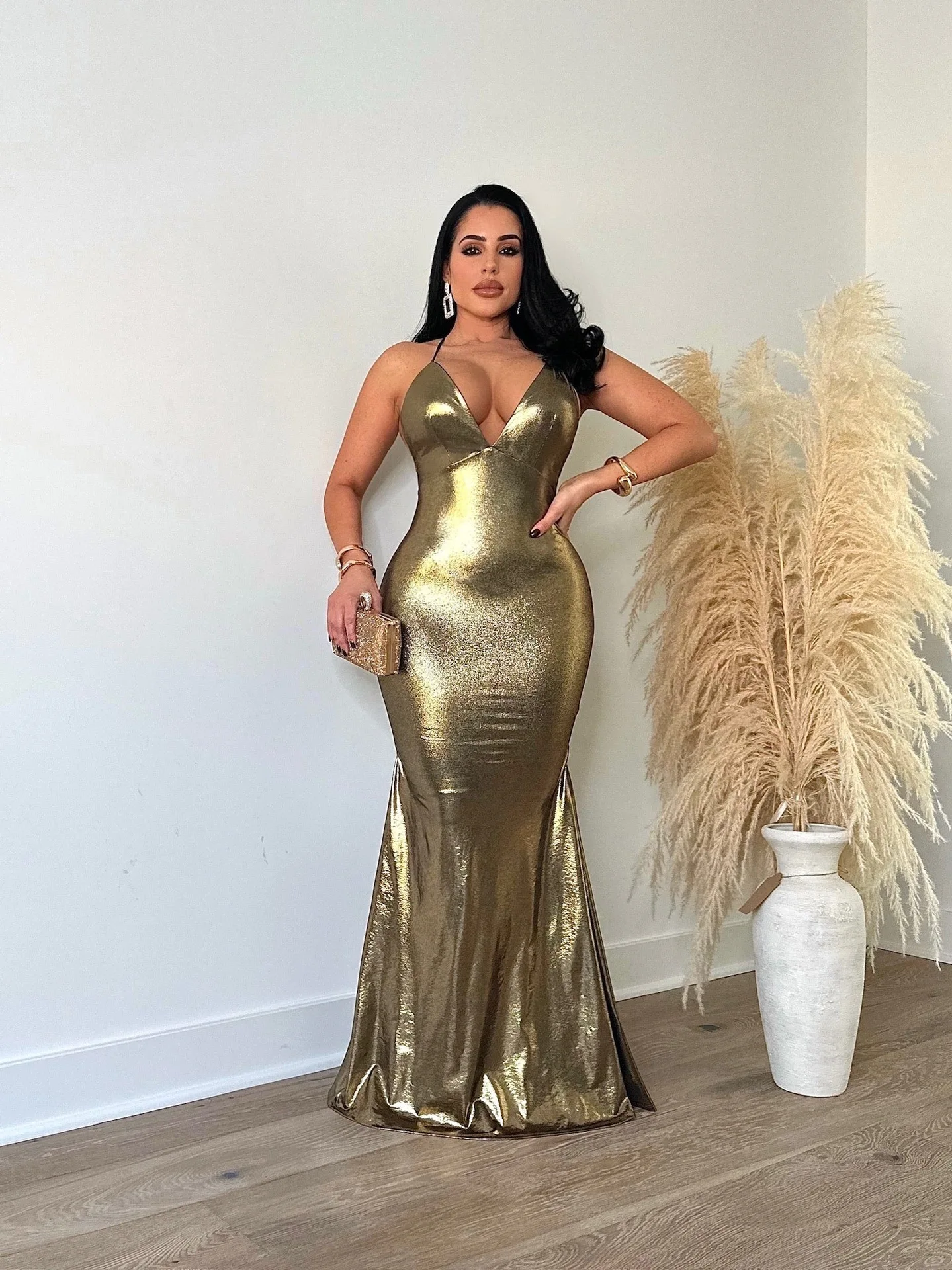 Nightclub Party Dress for Women Metallic Color Sexy Chest Wrap Suspenders Long Dresses Summer Sleeveless Backless Evening Dress
Nightclub Party Dress for Women Metallic Color Sexy Chest Wrap Suspenders Long Dresses Summer Sleeveless Backless Evening Dress