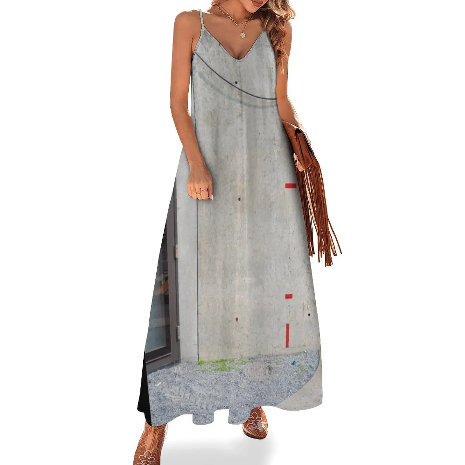 Brutal Tape by Dirk Rowntree Sleeveless Dress prom dress 2025 Women's evening dress for women 2025
Brutal Tape by Dirk Rowntree Sleeveless Dress prom dress 2025 Women's evening dress for women 2025