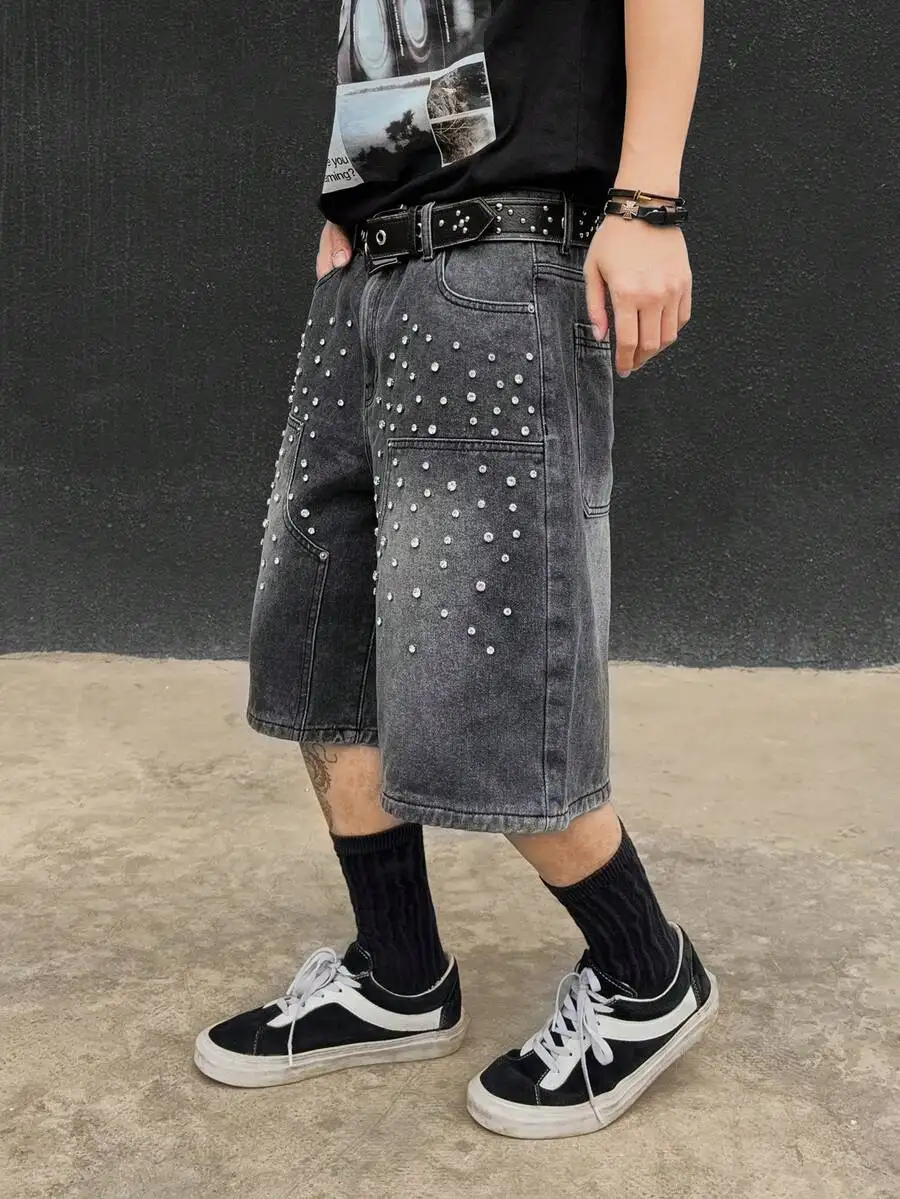 Mens Loose Fit Denim Cargo Shorts With Rhinestone Embellishment
Mens Loose Fit Denim Cargo Shorts With Rhinestone Embellishment
