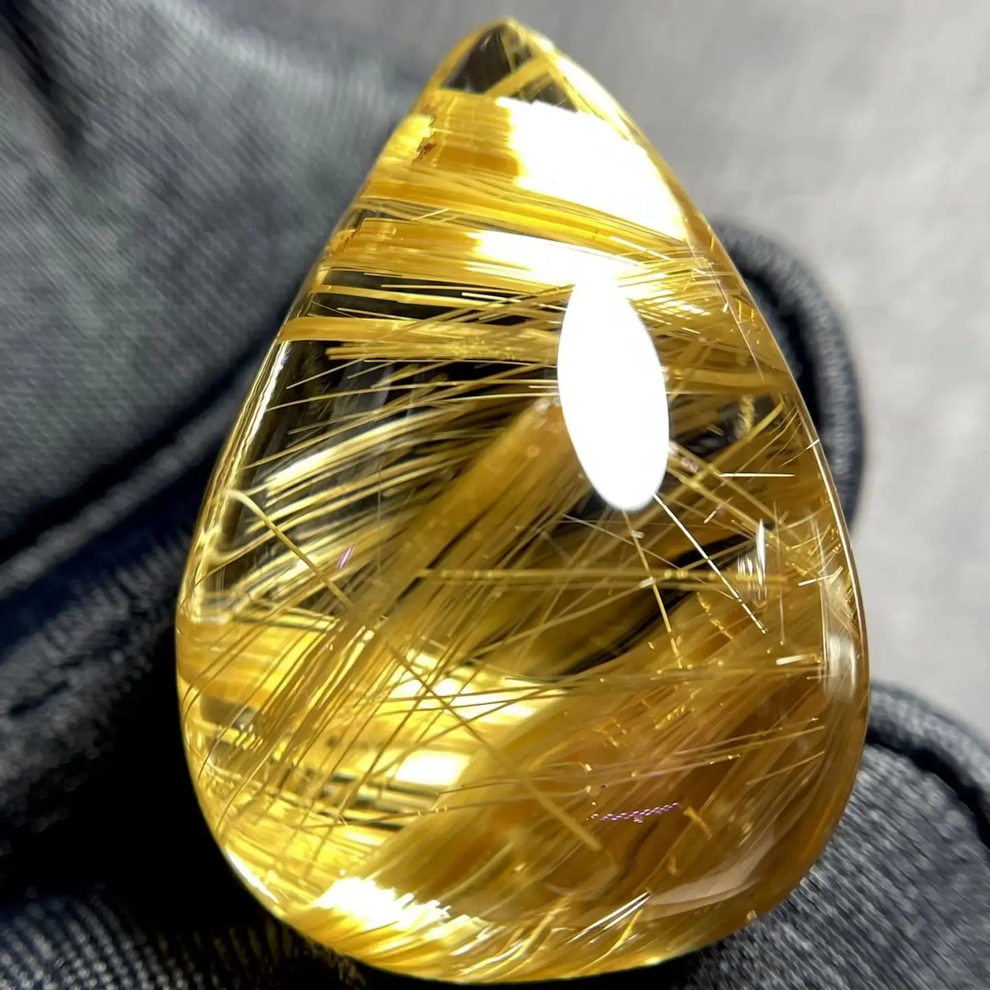 Genuine Natural Gold Rutilated Quartz Pendant For Women Lady Men Brazil Wealth Healing Crystal 26mm Gemstone Beads Jewelry AAAAA
Genuine Natural Gold Rutilated Quartz Pendant For Women Lady Men Brazil Wealth Healing Crystal 26mm Gemstone Beads Jewelry AAAAA
