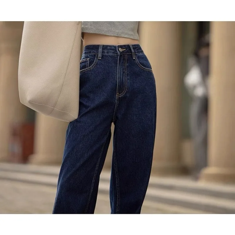 Универсальные джинсы, темно-синие узкие джинсы с высокой талией, весенне-осенние женские прямые свободные широкие брюки 2025
Универсальные джинсы, темно-синие узкие джинсы с высокой талией, весенне-осенние женские прямые свободные широкие брюки 2025
