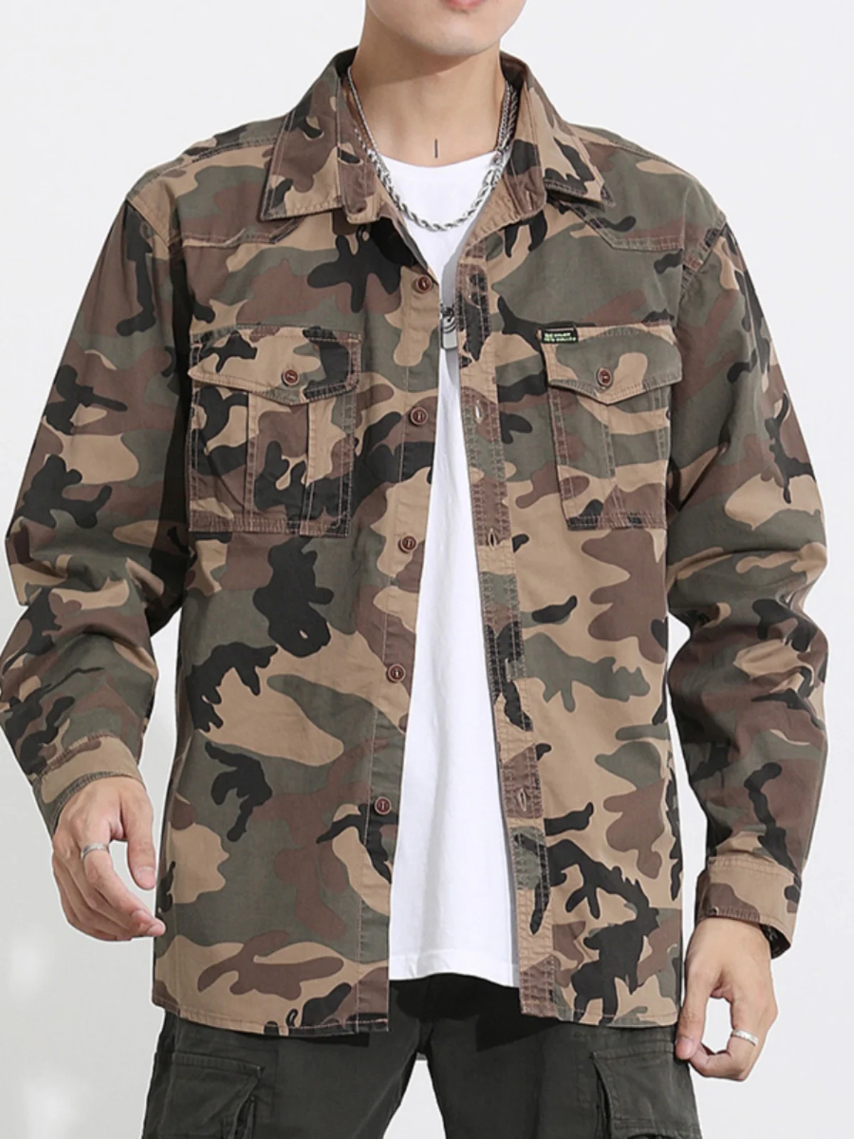Loose Long Sve Workwear irt Men's Casual Cotton Camouflage Print Vintage Sle Spring Autumn Faion Brand New Model
Loose Long Sve Workwear irt Men's Casual Cotton Camouflage Print Vintage Sle Spring Autumn Faion Brand New Model