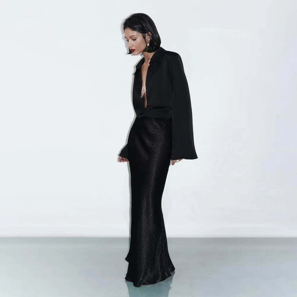 silk skirt for Simulated spring and summer 2025, new color Ding long skirt, slim fit fish tail skirt, half skirt for women
silk skirt for Simulated spring and summer 2025, new color Ding long skirt, slim fit fish tail skirt, half skirt for women