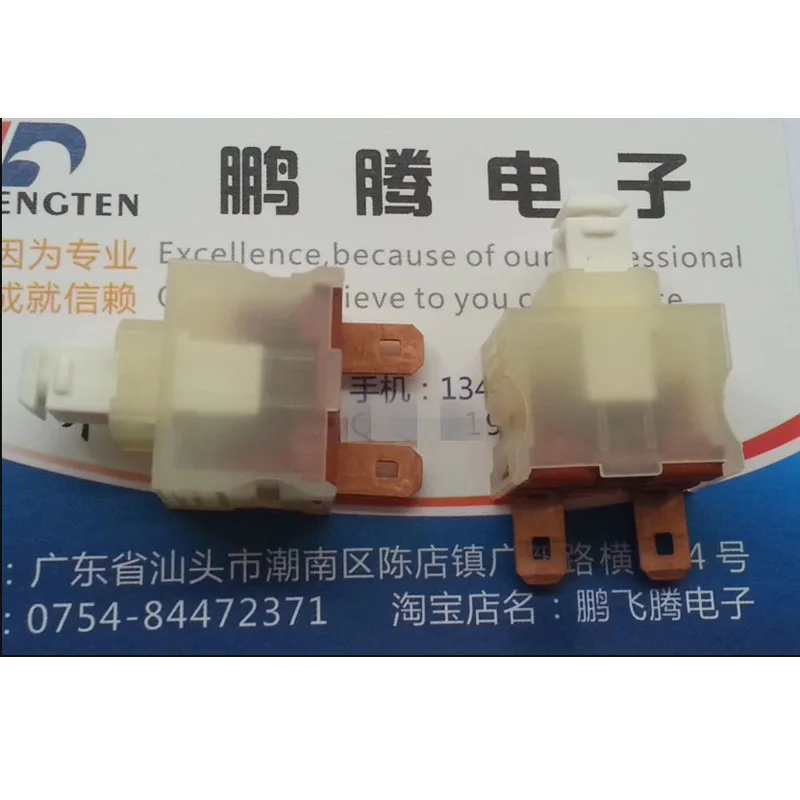 1PCS Imported Electrolux vacuum cleaner switch water heater button self-locking switch power button switch 2 feet
1PCS Imported Electrolux vacuum cleaner switch water heater button self-locking switch power button switch 2 feet