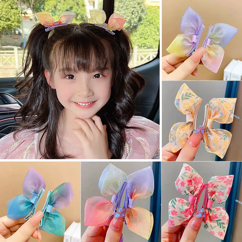 2Pcs/Set Sweet Print Bow Baby Hair Clips Korean Gradient Bowknot Girls Hairpins Lovely Toddler Barrettes Kids Hair Accessories
2Pcs/Set Sweet Print Bow Baby Hair Clips Korean Gradient Bowknot Girls Hairpins Lovely Toddler Barrettes Kids Hair Accessories
