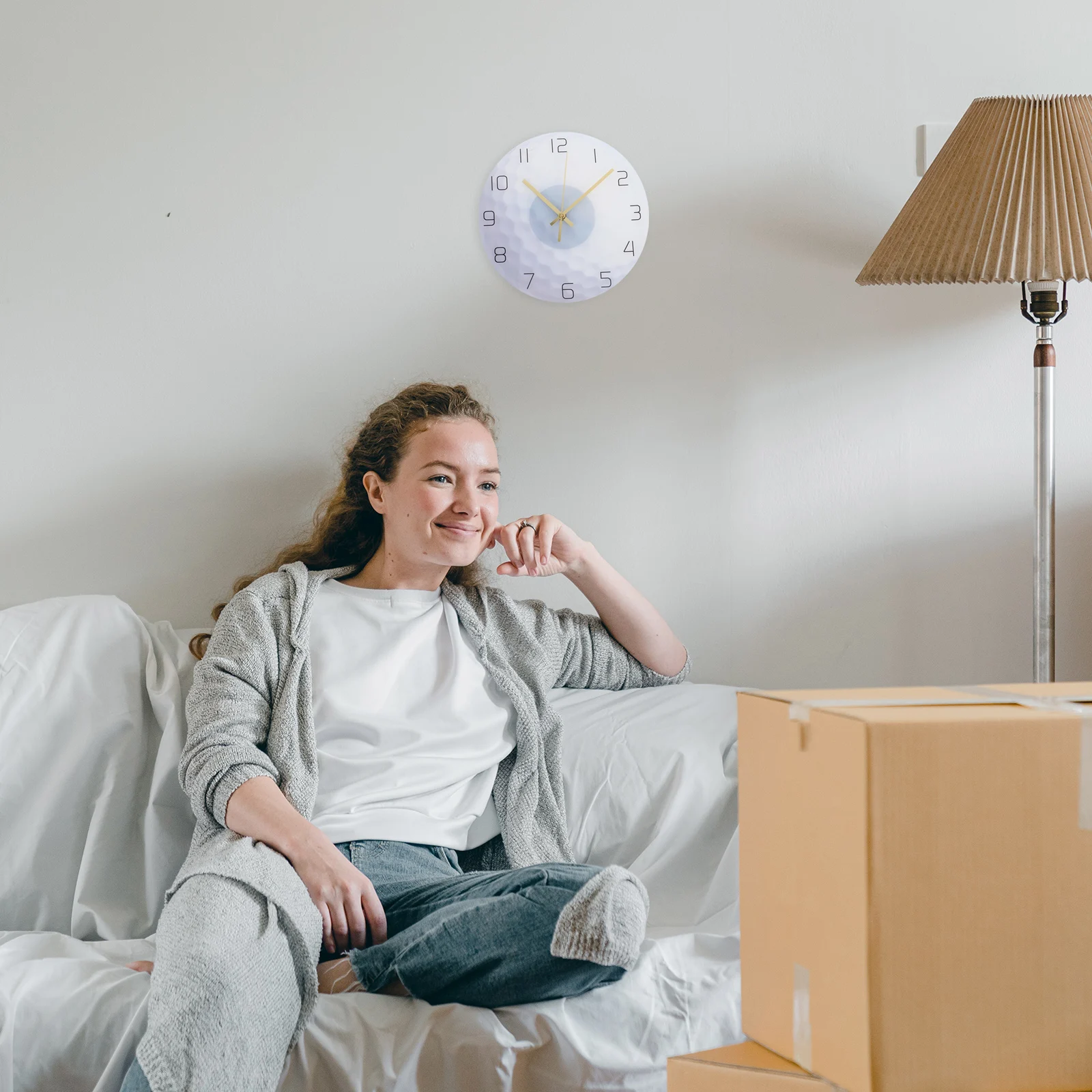 Creative Ball Design Golf Wall Clock Silent Mute Movement Large Arabic Numerals Easy Install Decorative Wall Clock for Bedroom
Creative Ball Design Golf Wall Clock Silent Mute Movement Large Arabic Numerals Easy Install Decorative Wall Clock for Bedroom