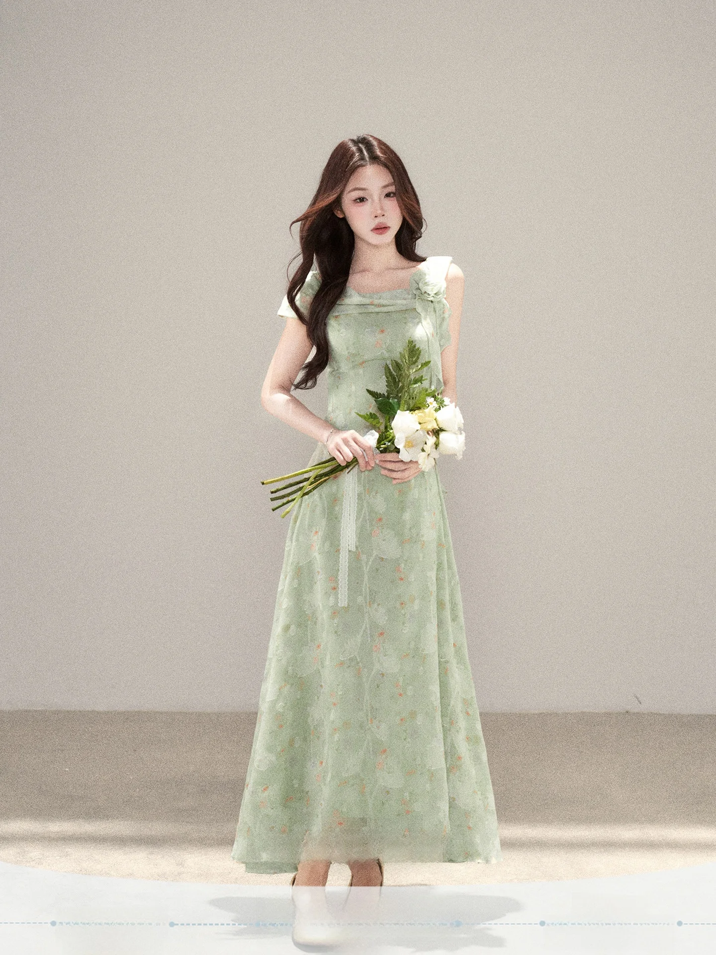 Korean Style Berry Design Women's Long Dress Waist-Cinching Atmosphere Elegant Summer New Arrival City Commute Suitable
Korean Style Berry Design Women's Long Dress Waist-Cinching Atmosphere Elegant Summer New Arrival City Commute Suitable