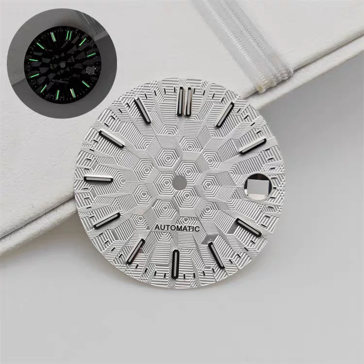 NH35 dial 28.5mm dial NH36 dial C3 green lume modified mechanical watch parts NO LOGO for Seiko mod
NH35 dial 28.5mm dial NH36 dial C3 green lume modified mechanical watch parts NO LOGO for Seiko mod