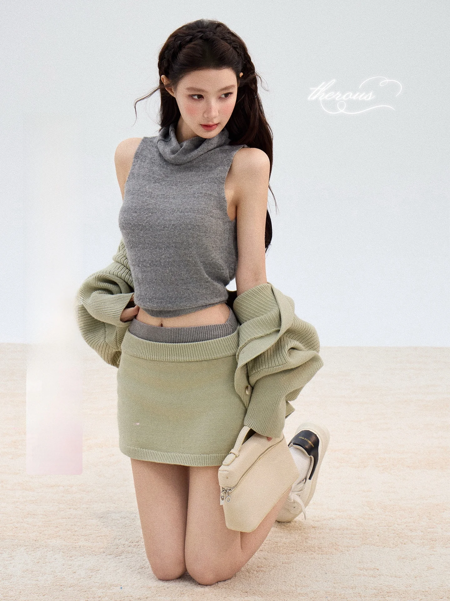 Exue Batwing Sleeve Knitted Vest Short Women's Base Layer Spring Color Block Waist Shaping Bodycon Half Skirt Set
Exue Batwing Sleeve Knitted Vest Short Women's Base Layer Spring Color Block Waist Shaping Bodycon Half Skirt Set