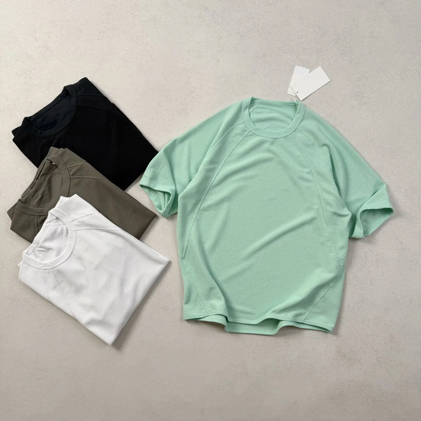 Texture! BLURHMS Japanese solid color waffle raglan sleeve short-sleeved T-shirt
Texture! BLURHMS Japanese solid color waffle raglan sleeve short-sleeved T-shirt