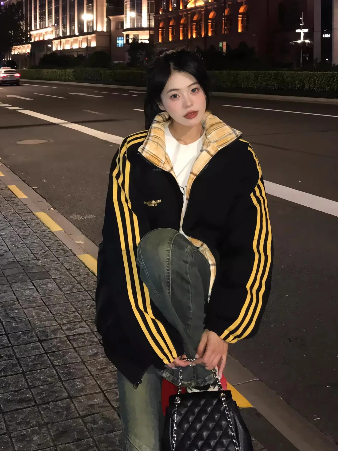 Зимний женский пуховый хлопковый джет, новинка 2025 года, полосатый хлеб, корейский свободный крой из полиэфирного волокна для поездок на работу 
Зимний женский пуховый хлопковый джет, новинка 2025 года, полосатый хлеб, корейский свободный крой из полиэфирного волокна для поездок на работу