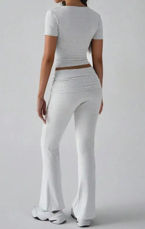 Women's Autumn/Winter Fitness Two-Piece Set Yoga T-Shirt And Long Pants Combo for Active Wear
Women's Autumn/Winter Fitness Two-Piece Set Yoga T-Shirt And Long Pants Combo for Active Wear