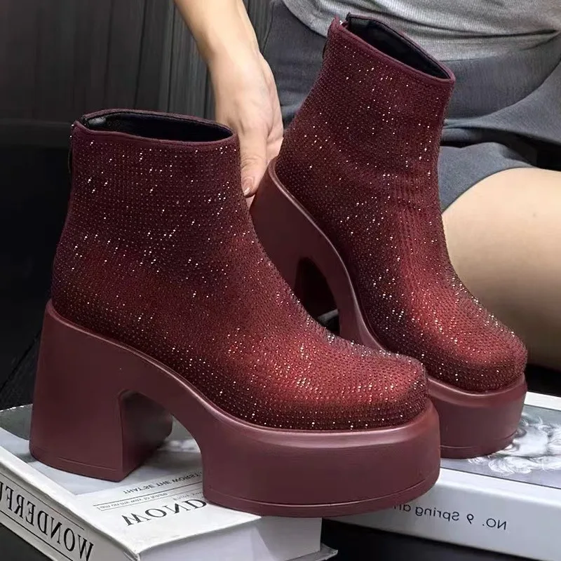 Luxury Women Rhinestone Ankle Boots Autumn Retro Female High Heels Boots Fashion Back Zipper Short Boots Botines Para Mujeres
Luxury Women Rhinestone Ankle Boots Autumn Retro Female High Heels Boots Fashion Back Zipper Short Boots Botines Para Mujeres