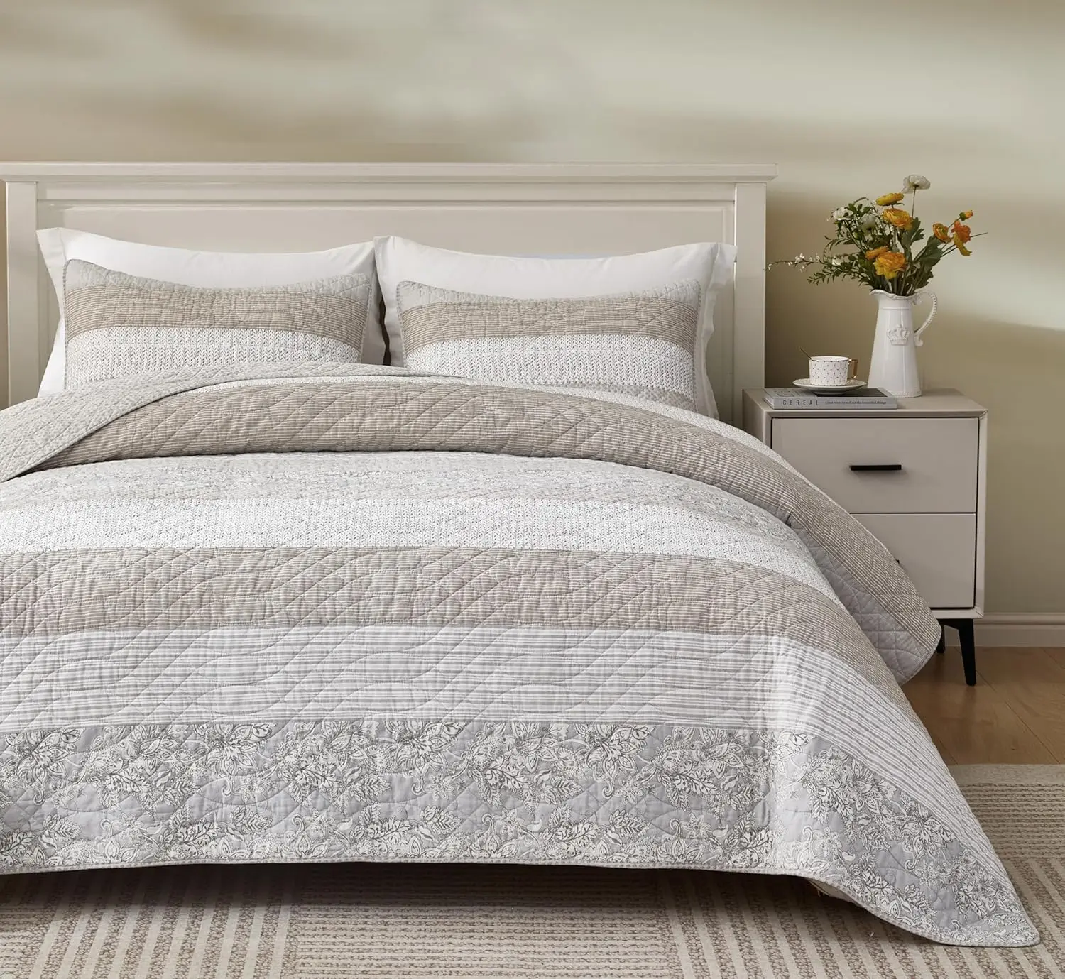 Cotton Patchwork Striped Quilt Set - Pre-Washed Reversible Bedspread, Twin Size
Cotton Patchwork Striped Quilt Set - Pre-Washed Reversible Bedspread, Twin Size