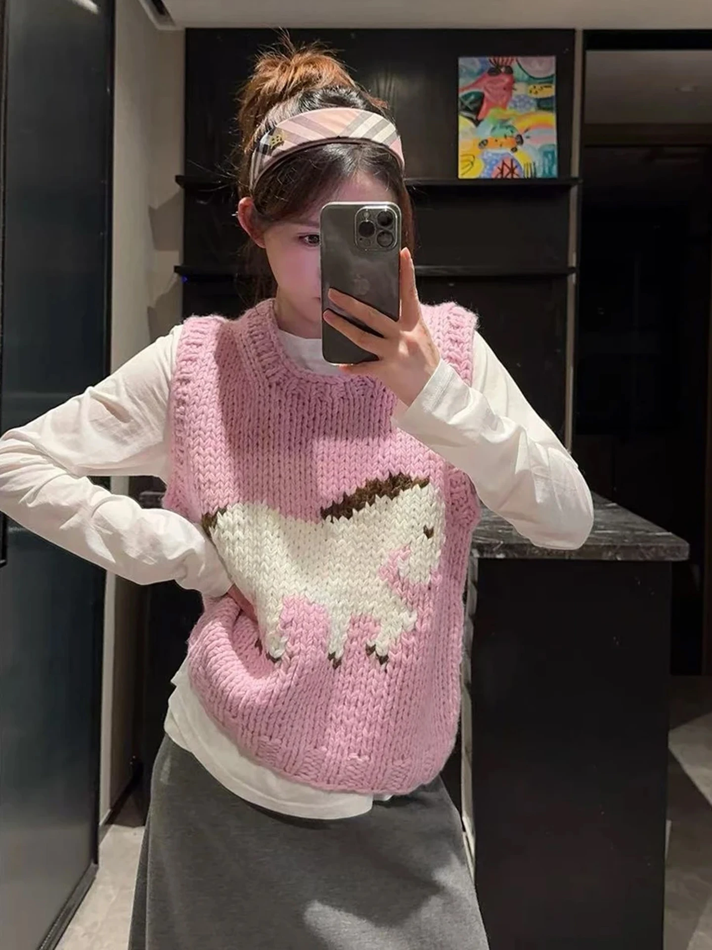 Корейский вязаный жилет без рукавов для женщин, модная осенне-зимняя верхняя одежда, красивый свитер, модный многослойный
Корейский вязаный жилет без рукавов для женщин, модная осенне-зимняя верхняя одежда, красивый свитер, модный многослойный