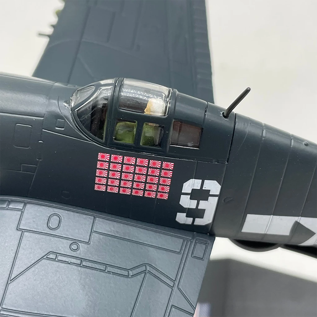Diecast 1/72 F6F Hellcat Fighter Model with Stand Souvenir Home Office Decor
Diecast 1/72 F6F Hellcat Fighter Model with Stand Souvenir Home Office Decor