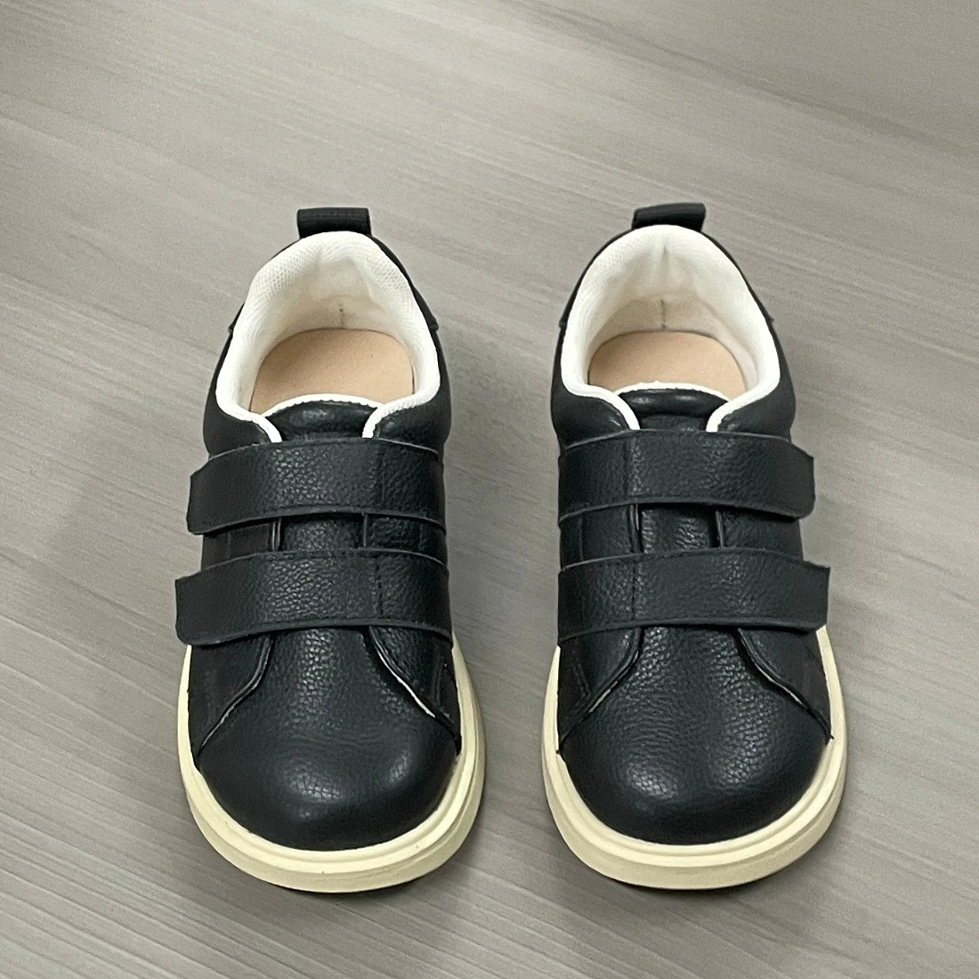 Xingliupi New Arrival Boys' Shoes Fashion Girls Shoes Genuine Leather Casual Attractive Children's Footwear Party Personality
Xingliupi New Arrival Boys' Shoes Fashion Girls Shoes Genuine Leather Casual Attractive Children's Footwear Party Personality