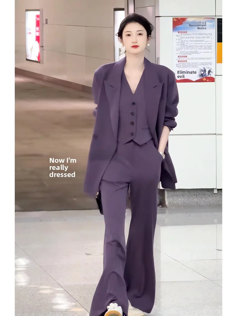 Grape Purple Women's Suit Set Three-Piece Korean Style Wide Leg Pants Jacket Combo Fashionable Spring Collection
Grape Purple Women's Suit Set Three-Piece Korean Style Wide Leg Pants Jacket Combo Fashionable Spring Collection