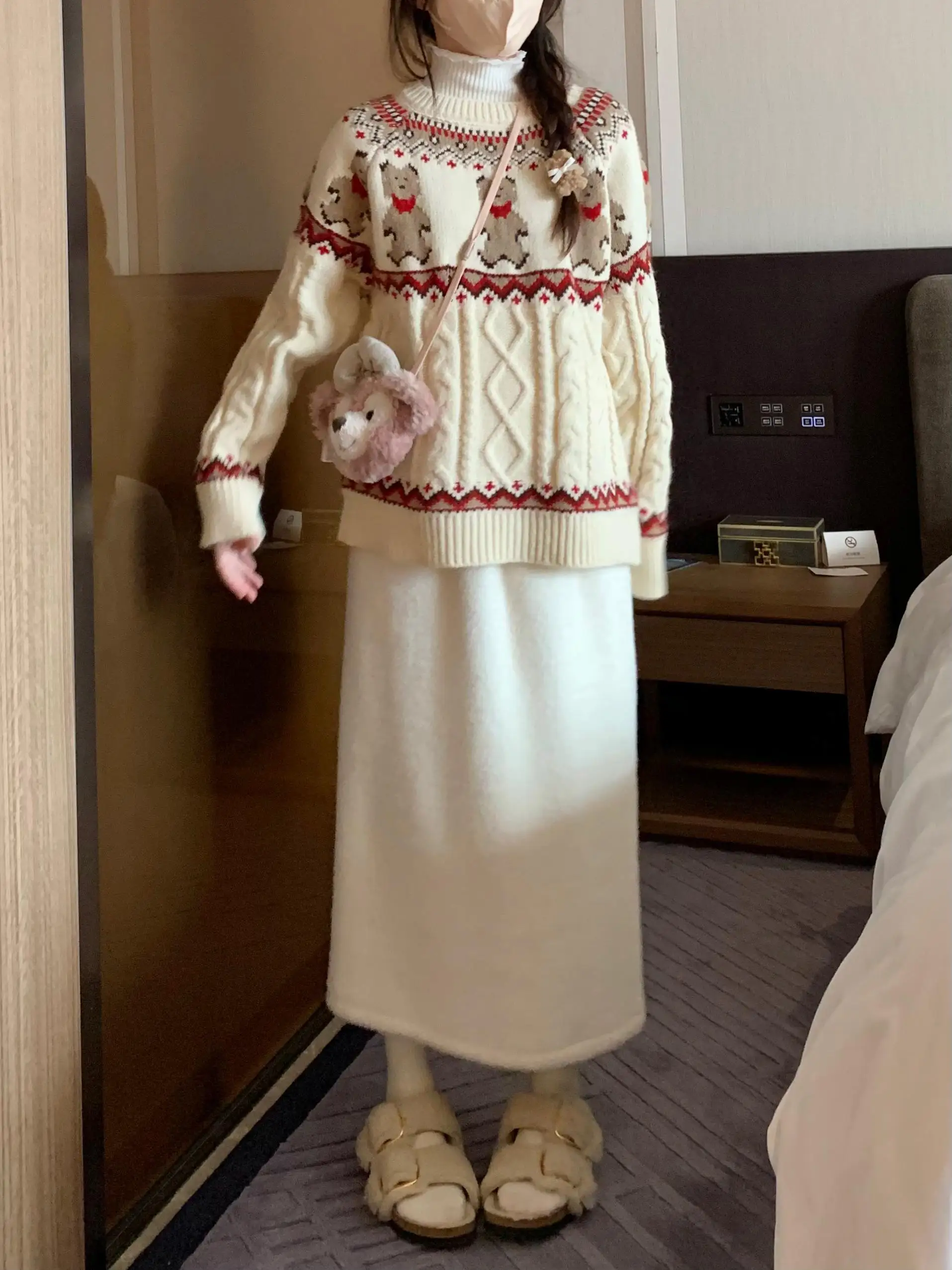 Adorable Lazy Bear Cisas Sweater Women's Loose Fit round Ne Knitted Long Sve Thermal Comfortable Sweet Sle Winter Top
Adorable Lazy Bear Cisas Sweater Women's Loose Fit round Ne Knitted Long Sve Thermal Comfortable Sweet Sle Winter Top