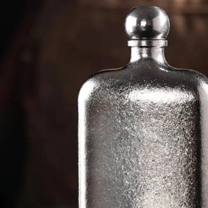 Travel Ready Pure Ti Wine Flask 170ml and 230ml Ideal for Picnic and For Outdoor Activities Features Comfortable Grip
Travel Ready Pure Ti Wine Flask 170ml and 230ml Ideal for Picnic and For Outdoor Activities Features Comfortable Grip