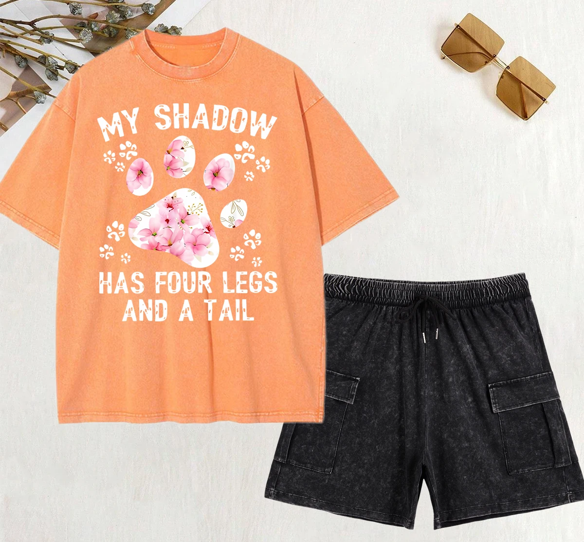 Flower Cat Feet My Shadow Has Four Legs And A Tail Print Washed T-Shirt Set Women Summer Y2K Pants Crewneck Cotton Short Sets
Flower Cat Feet My Shadow Has Four Legs And A Tail Print Washed T-Shirt Set Women Summer Y2K Pants Crewneck Cotton Short Sets