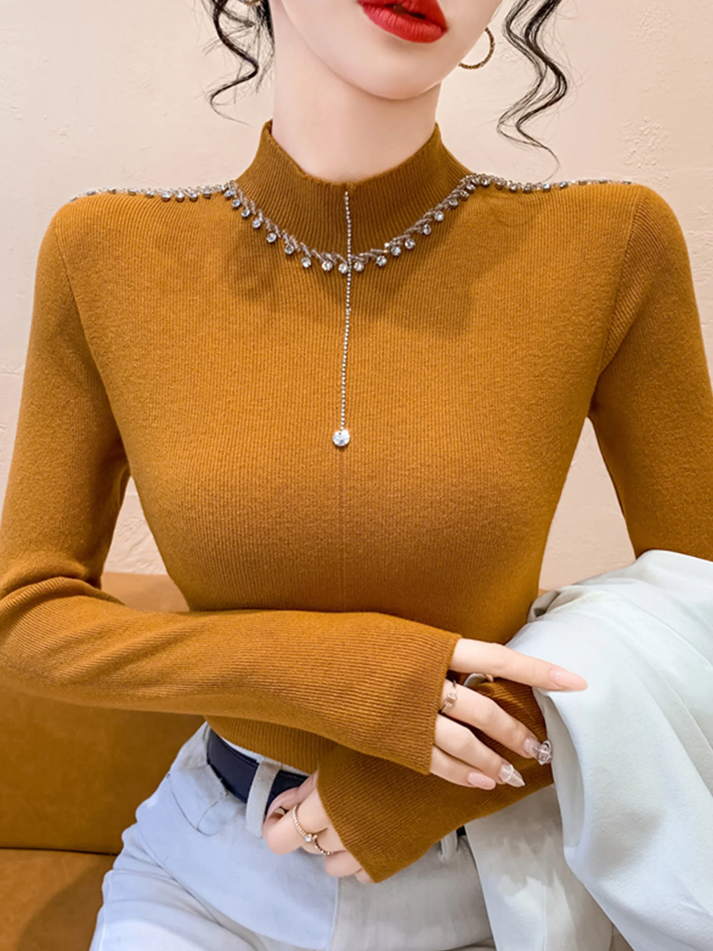 Тяжелый длинный вязаный свитер Све, женский облегающий базовый слой с высоким воротником, осенне-зимняя внутренняя одежда Faion Sensation
Тяжелый длинный вязаный свитер Све, женский облегающий базовый слой с высоким воротником, осенне-зимняя внутренняя одежда Faion Sensation