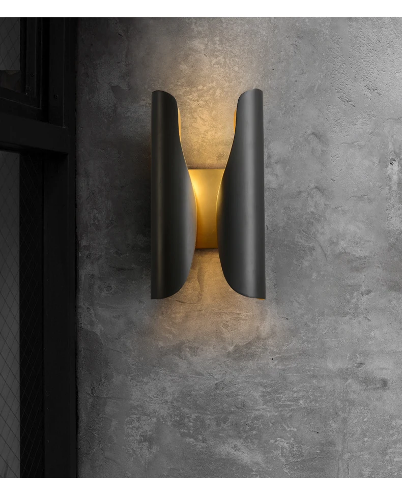 Modern Chinese all-copper wall lamp, living room bedroom study background wall lamp designer personalized wall lamp
Modern Chinese all-copper wall lamp, living room bedroom study background wall lamp designer personalized wall lamp