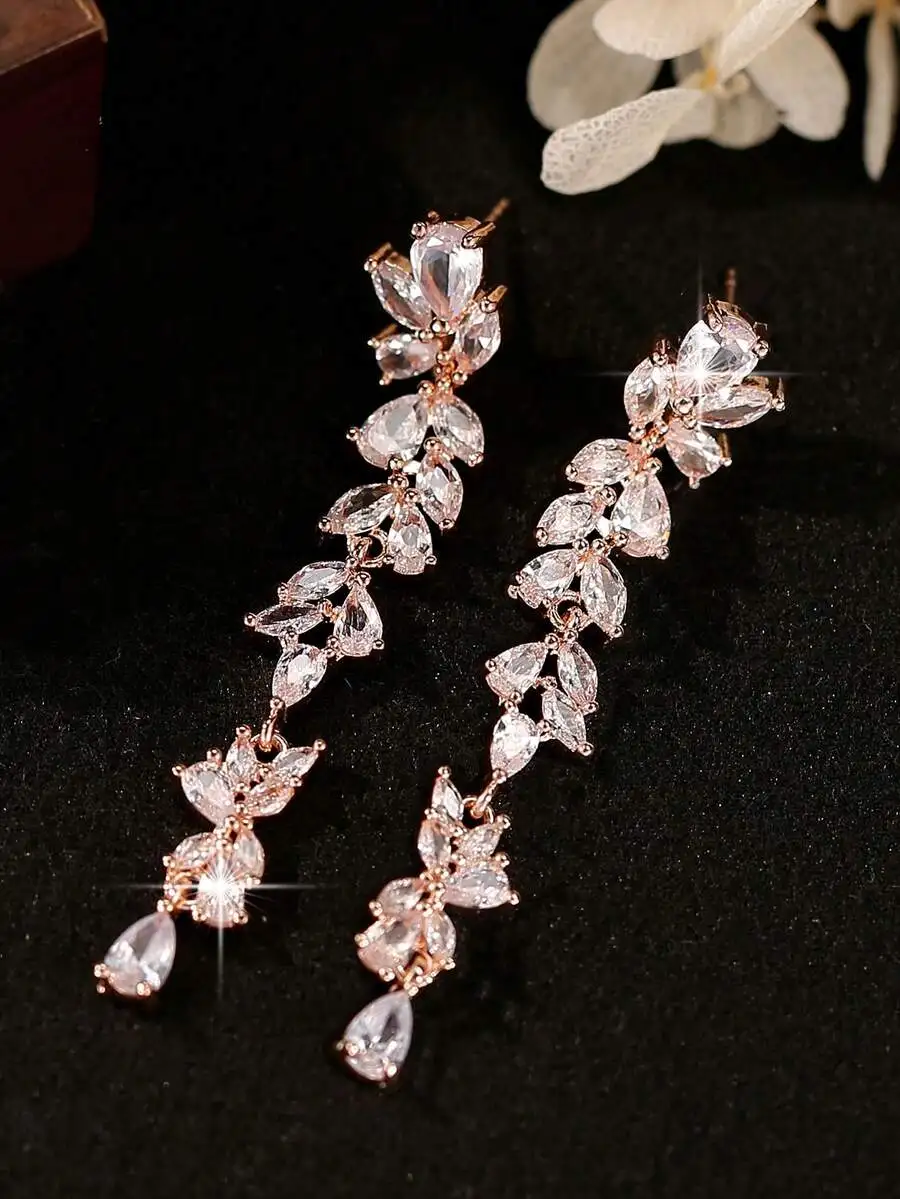 Elegant Water Drop Cubic Zirconia Long Dangle Earrings For Women Wedding Party Jewelry
Elegant Water Drop Cubic Zirconia Long Dangle Earrings For Women Wedding Party Jewelry