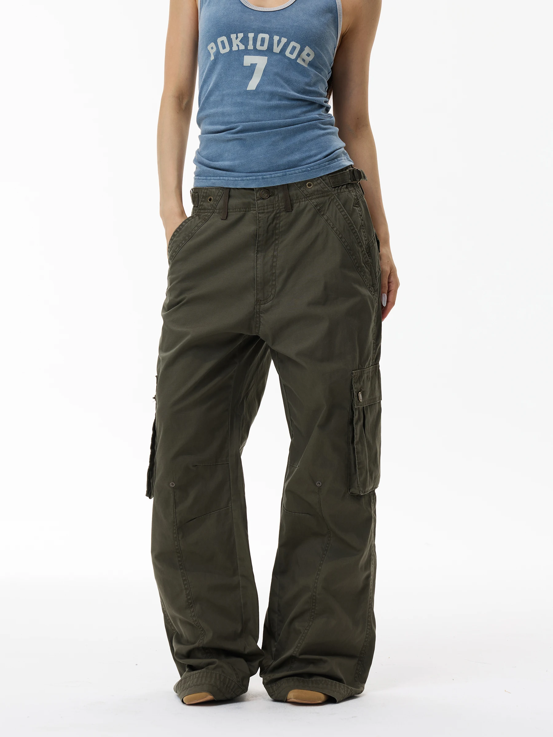 WLNEXT American Retro Work Pants Men Women Casual Cotton Straight Leg Trousers with Pockets Couple Fashionable Loose Fit
WLNEXT American Retro Work Pants Men Women Casual Cotton Straight Leg Trousers with Pockets Couple Fashionable Loose Fit