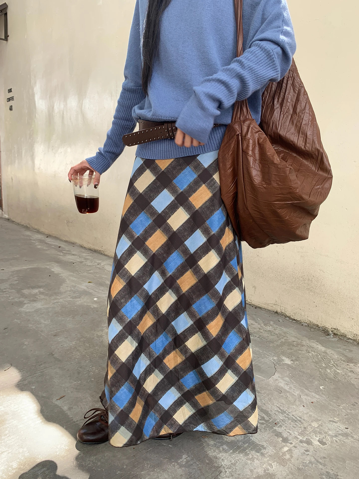 Red ulari A-Line Skirt Women's Autumn 2025 New Long Plaid Skirt Hip Concealing Pear Body ape Beautiful Skirt
Red ulari A-Line Skirt Women's Autumn 2025 New Long Plaid Skirt Hip Concealing Pear Body ape Beautiful Skirt