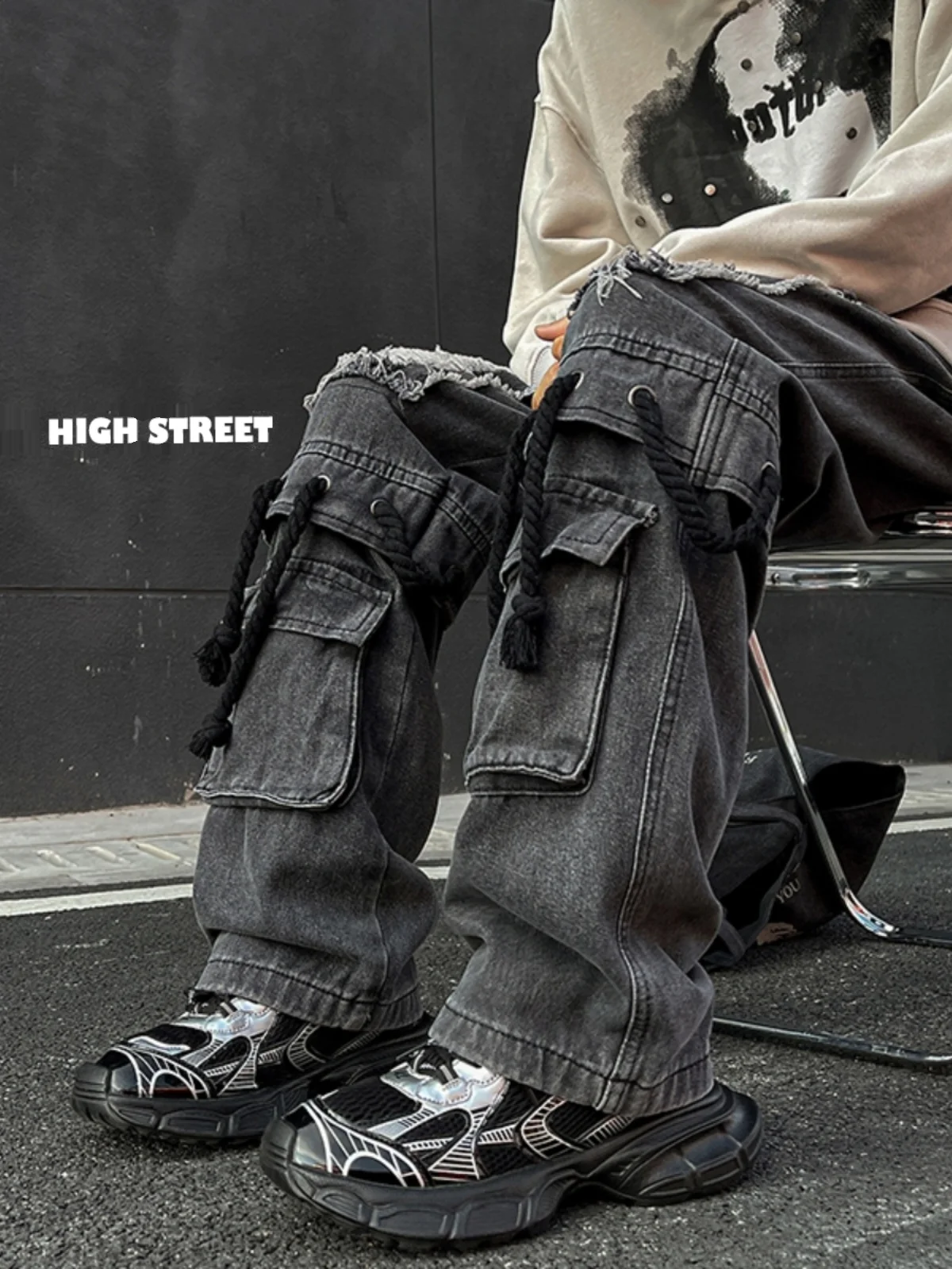 Мужские джинсы в стиле ретро, повседневные, свободного кроя, прямые брюки с льняной веревочной отделкой, имитация дыр, длинные брюки CleanFit
Мужские джинсы в стиле ретро, повседневные, свободного кроя, прямые брюки с льняной веревочной отделкой, имитация дыр, длинные брюки CleanFit