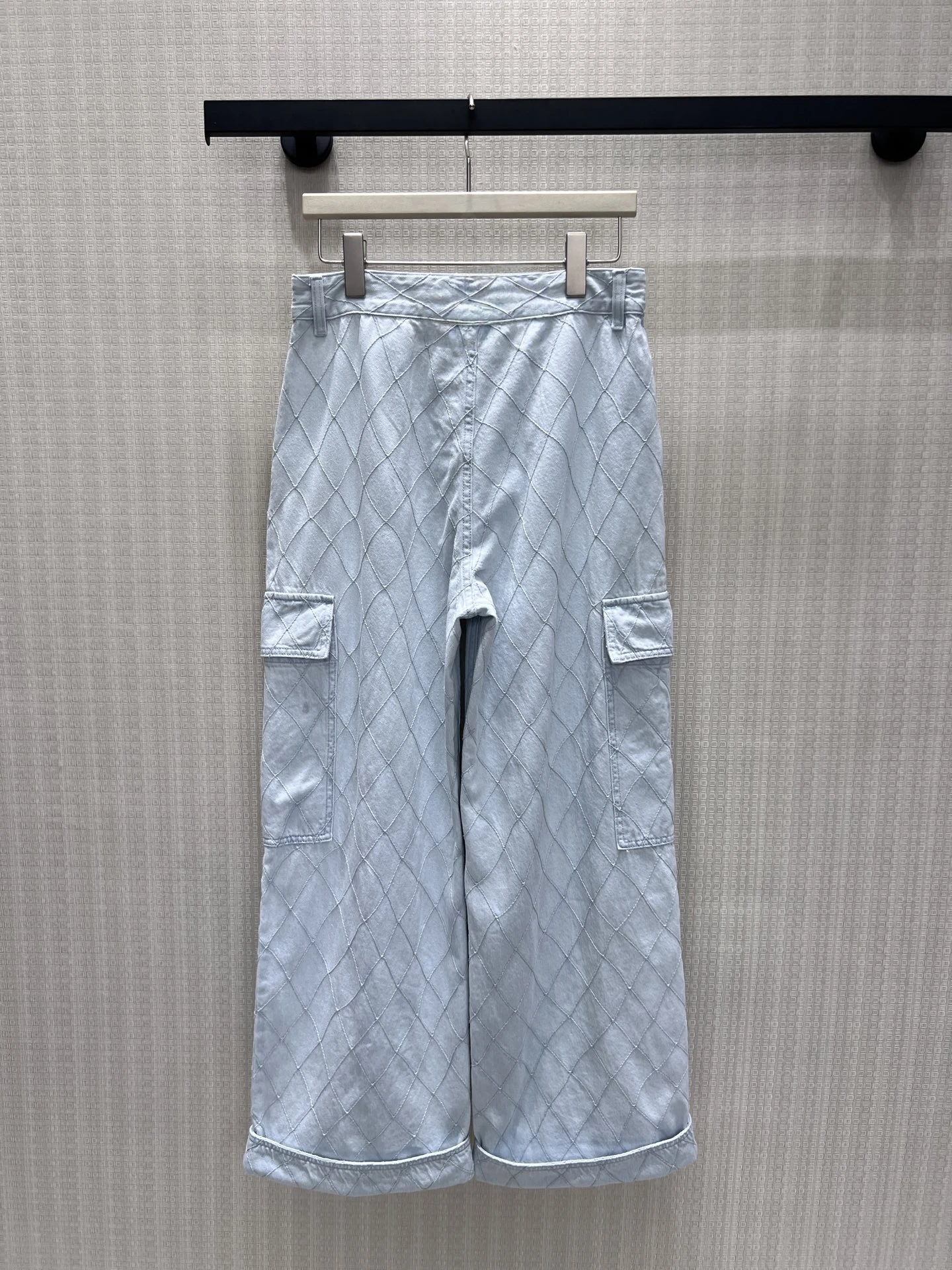High Waist Wide Leg Blue Denim Jeans Washed Casual Pocket Design Casual Versatile Women's Loose Fit Jeans Spring Season
High Waist Wide Leg Blue Denim Jeans Washed Casual Pocket Design Casual Versatile Women's Loose Fit Jeans Spring Season
