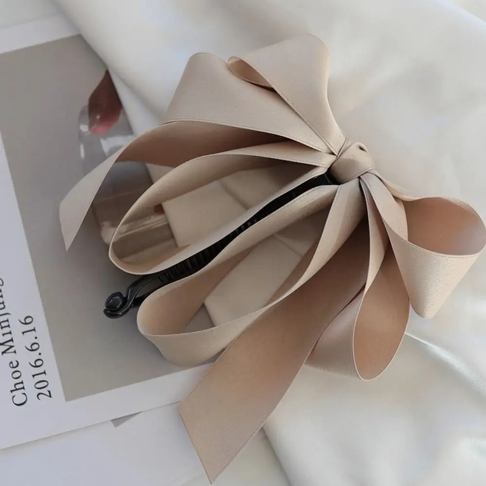 Satin Colth High Ponytail Fixed Women Hair Accessories Bowknot Banana Clip Girls Hairpin Bow Headwear Korean Style Hair Clip
Satin Colth High Ponytail Fixed Women Hair Accessories Bowknot Banana Clip Girls Hairpin Bow Headwear Korean Style Hair Clip