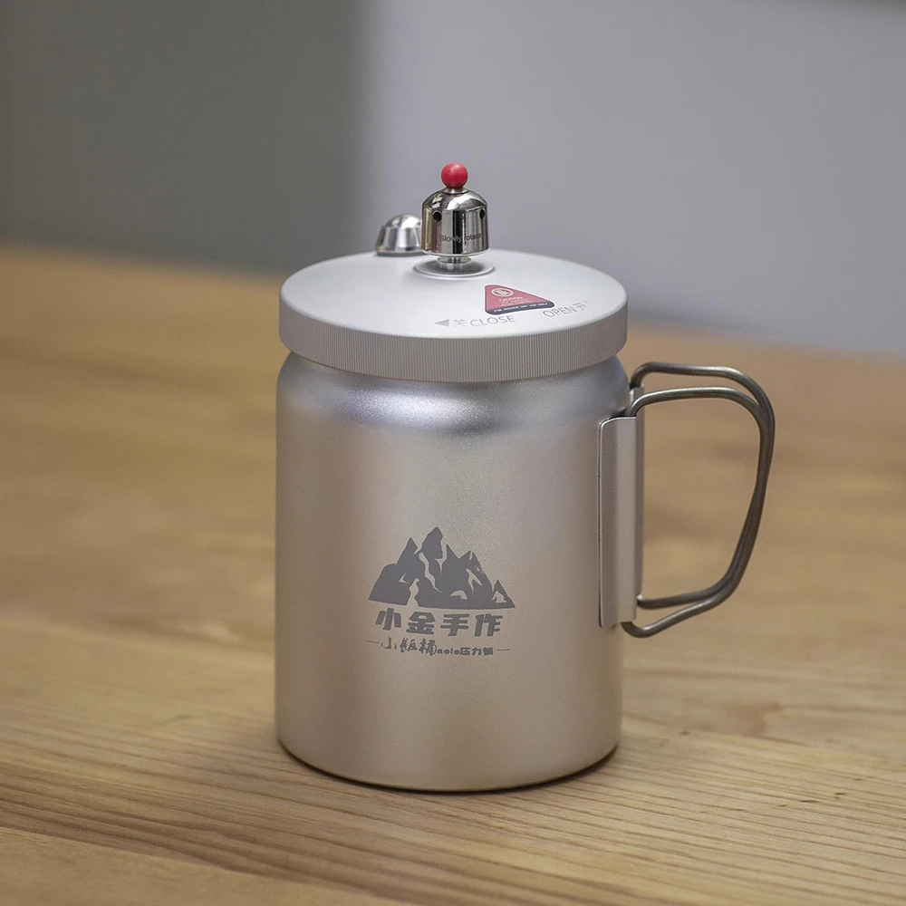 Ultralight Mini Outdoor Pressure Cooker - Compact Aluminum Camping Cookware (720ml/230g)
Ultralight Mini Outdoor Pressure Cooker - Compact Aluminum Camping Cookware (720ml/230g)