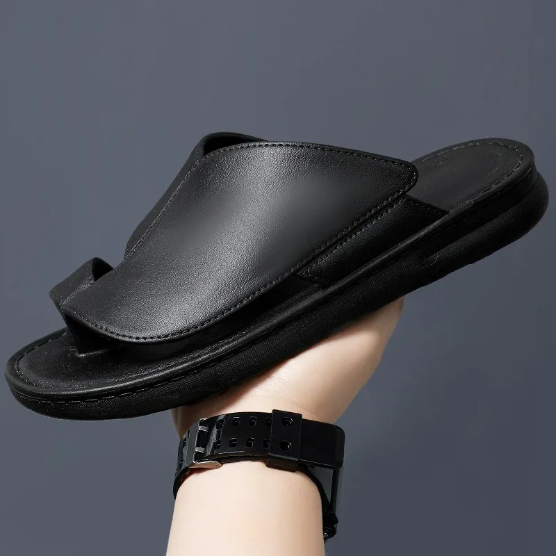 Men Summer Sandals Fashion Leather Casual Slipper Non Slip Soft Soled Casual Sandals for Wearing Outside Beach Slippers for Men
Men Summer Sandals Fashion Leather Casual Slipper Non Slip Soft Soled Casual Sandals for Wearing Outside Beach Slippers for Men