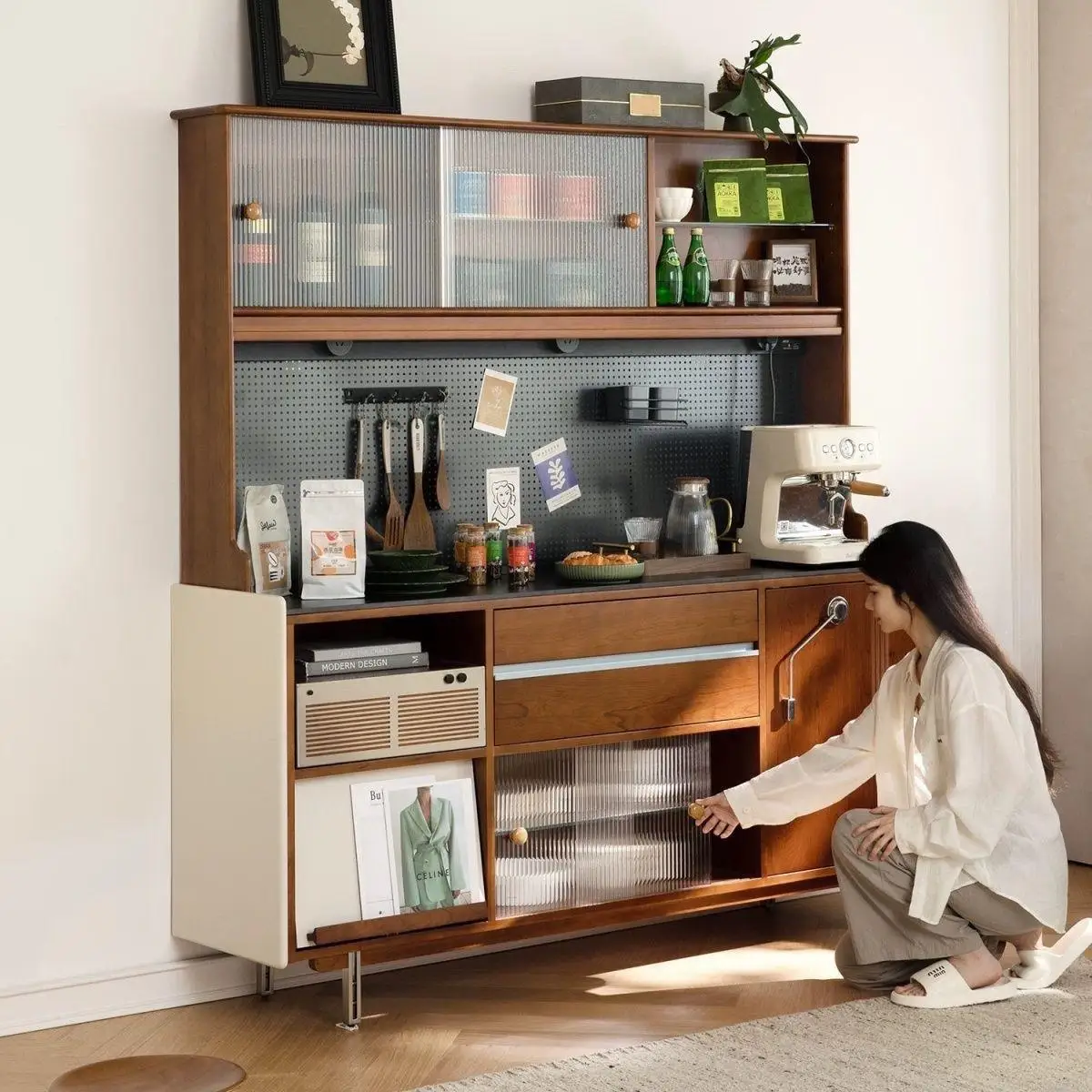 Dining side cabinet integrated locker against the wall Living room locker Tea cabinet Solid wood
Dining side cabinet integrated locker against the wall Living room locker Tea cabinet Solid wood
