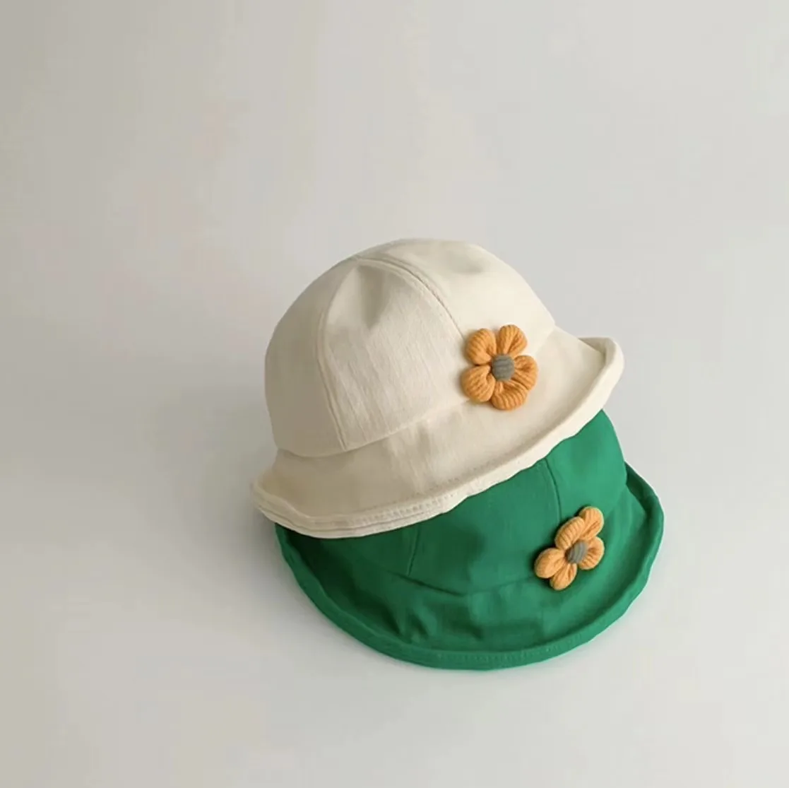 New baby hat spring and autumn thin cute little flower children's sunshade fisherman hat boys and girls versatile basin hat
New baby hat spring and autumn thin cute little flower children's sunshade fisherman hat boys and girls versatile basin hat