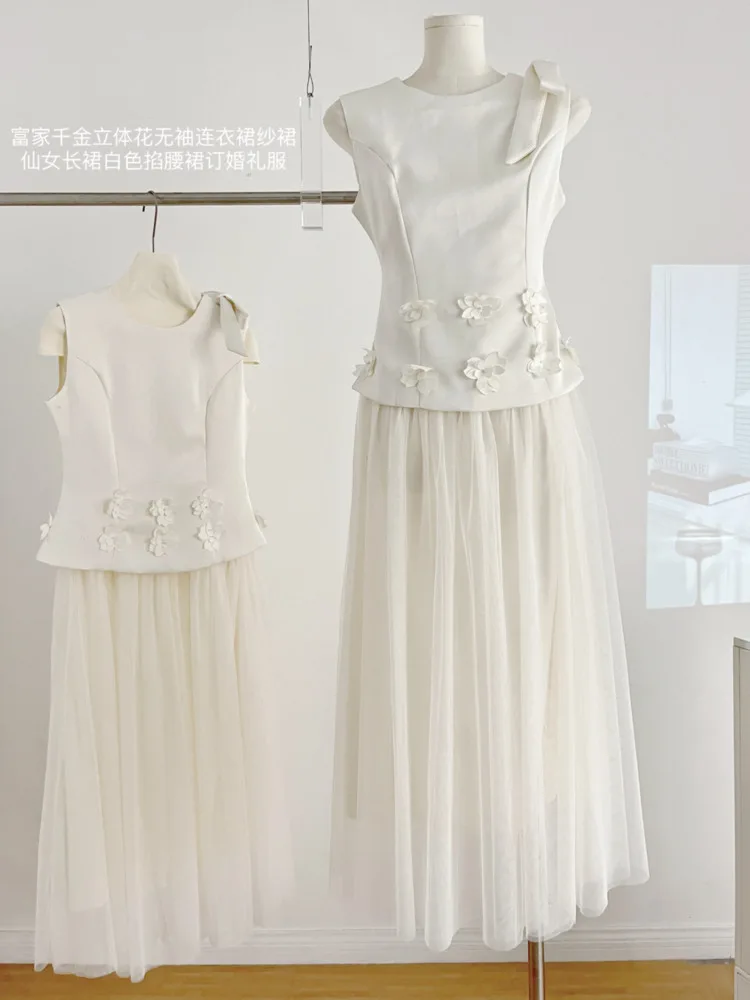French Fashion Three-dimensional Flowers Sleeveless Summer Dress For Women Korean Sweet Chic Party Long Dresses Vestidos Robes
French Fashion Three-dimensional Flowers Sleeveless Summer Dress For Women Korean Sweet Chic Party Long Dresses Vestidos Robes